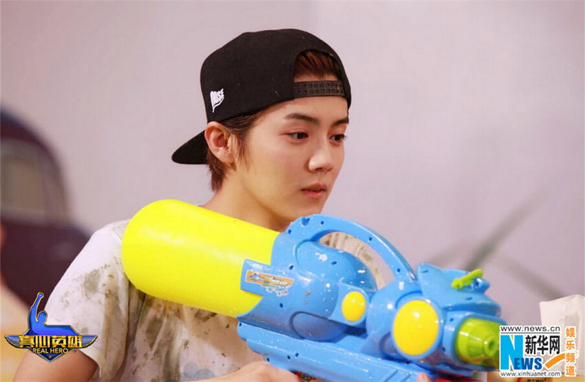 跑男最新一期鹿晗未入水，科技新品改變生活體驗！