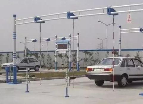 云南駕照考試改革動(dòng)態(tài)及啟程探索自然美景的心靈之旅