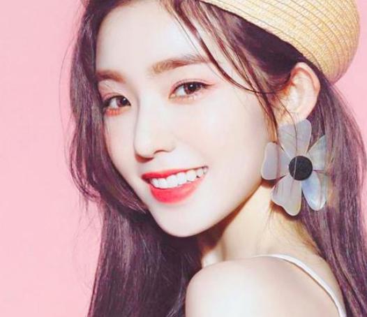 90后韓國(guó)女明星，小巷中的隱藏瑰寶與閃耀之星