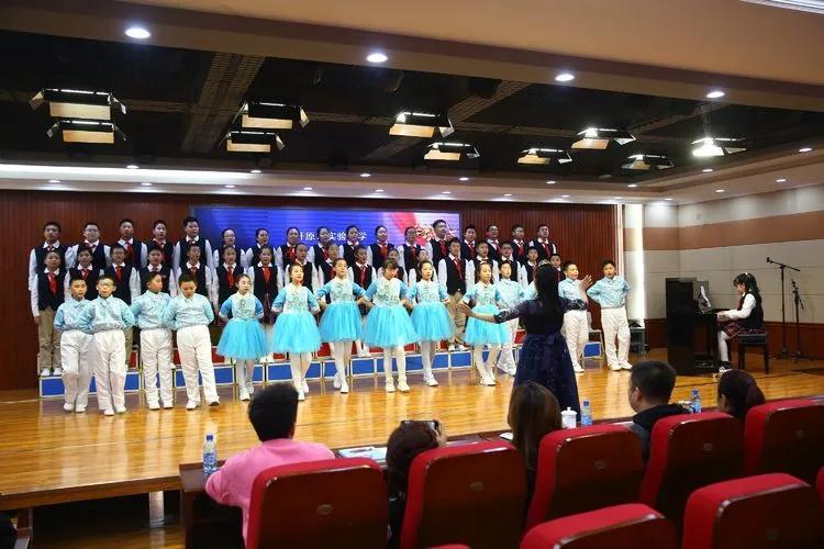 科技與藝術(shù)融合之作，智能合唱助手推薦適合合唱比賽的歌曲