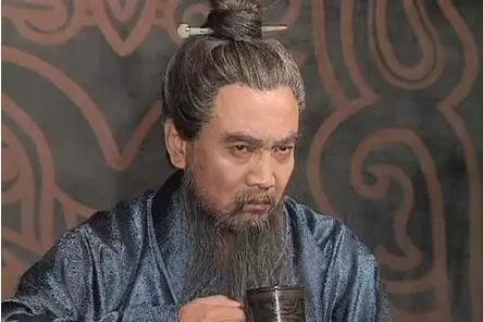 曹操演員揭秘，日常趣事分享與角色背后的故事