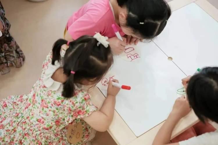 娃娃屋游戲完整版最新探索，小巷隱藏寶藏與未知游戲樂(lè)園的冒險(xiǎn)之旅