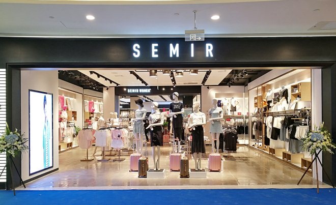 森馬服飾最新動態(tài)，自然美景探索之旅，尋找內(nèi)心的平和寧靜