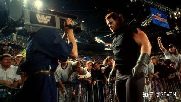 WWE送葬者賽場傳奇再現(xiàn)，最新比賽精彩紛呈