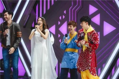 快樂(lè)大本營(yíng)最新一期歌曲，學(xué)習(xí)之旅中的變化與自信成就之源