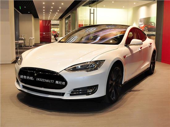 革新未來(lái)駕駛體驗(yàn)，最新特斯拉款式亮相！