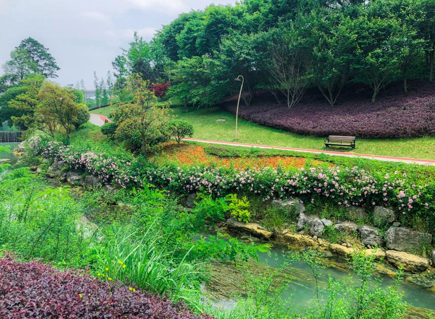 貴陽樓市最新動(dòng)態(tài)，與自然美景的邂逅，探尋內(nèi)心寧?kù)o的居所