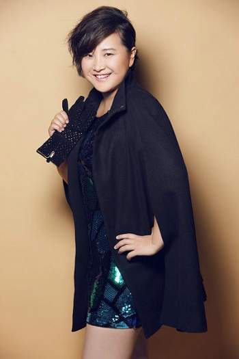 賈玲小品最新，喜劇界的璀璨明珠，引人捧腹爆笑！