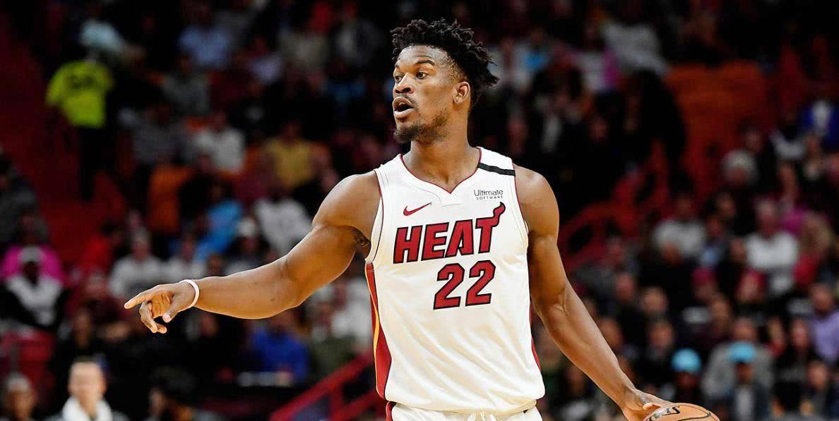 揭秘籃球巨星斯蒂芬·庫(kù)里最新合同金額，揭秘新篇章！