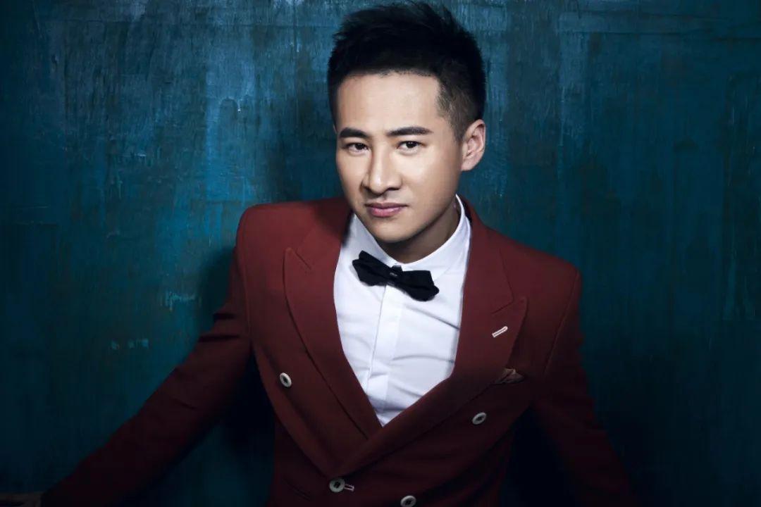 海明威的最新動態(tài)，音樂、學(xué)習(xí)與成長的勵志之旅揭秘