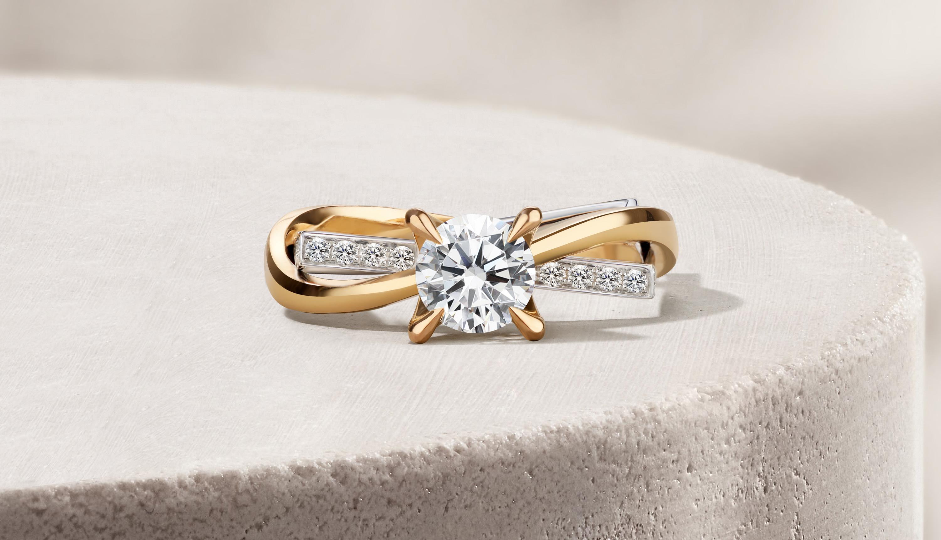 最新款婚戒，時(shí)代愛(ài)情的永恒印記