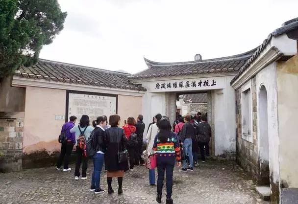 湖南南縣道場，科技革新之旅，體驗高科技魅力