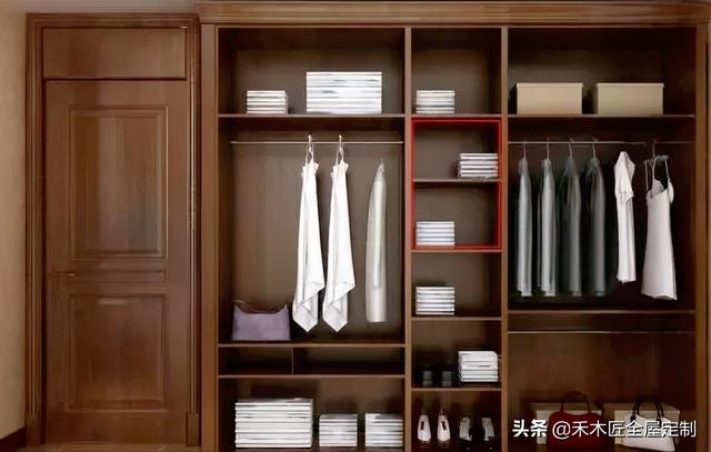 最新衣柜格局揭秘，探索秘密，感受溫馨故事