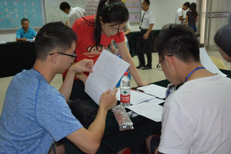 最新網(wǎng)上貸款，便捷之門開啟，掌握貸款新動(dòng)態(tài)