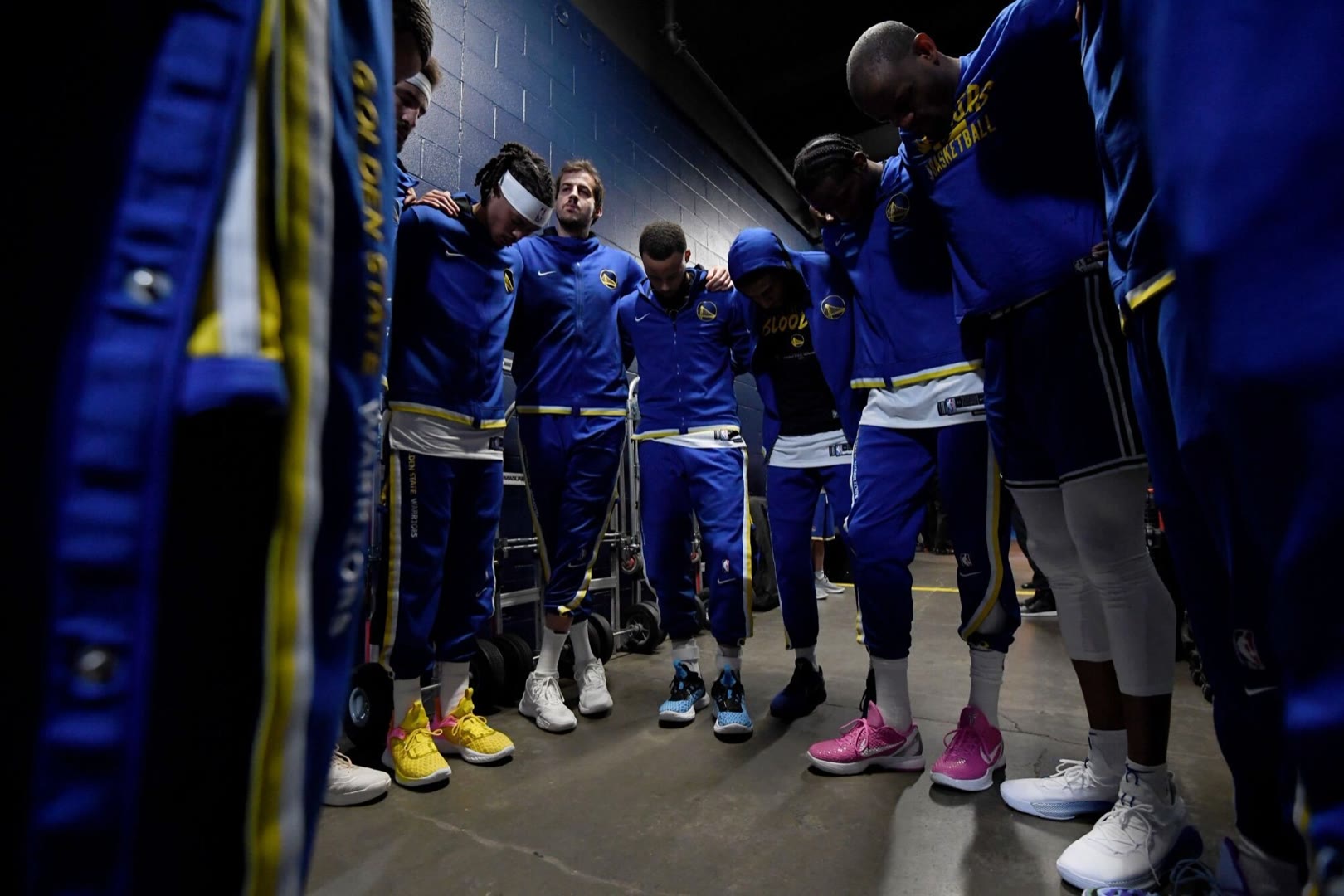 時(shí)代之光下的榮耀軍團(tuán)，勇士最新照片曝光