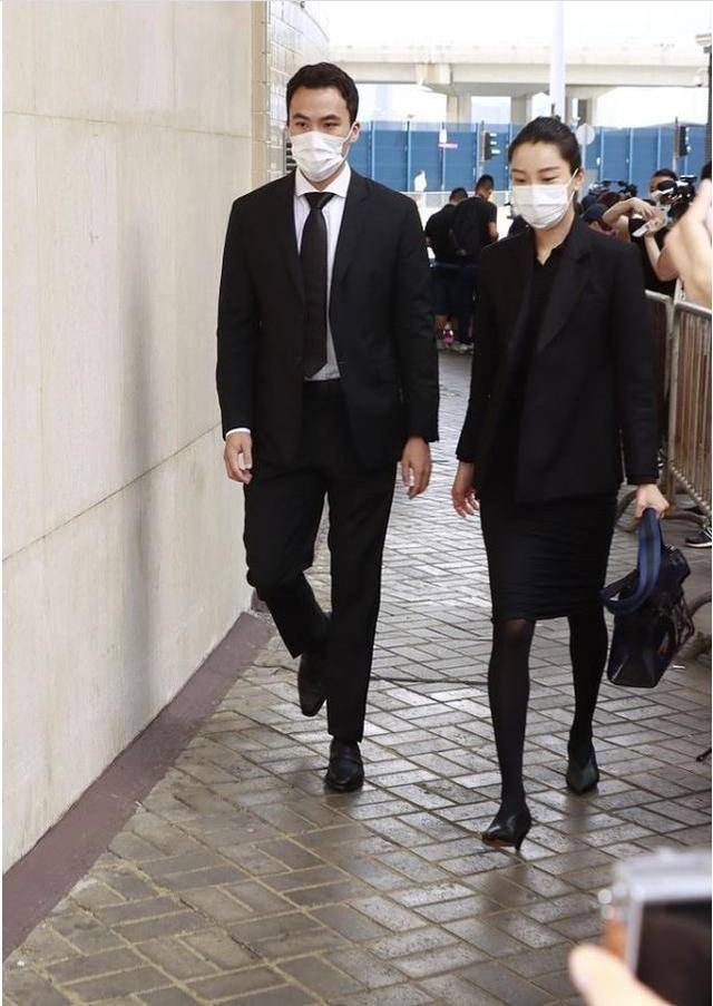 齊嬌最新時(shí)尚風(fēng)采，潮流魅力一覽無余