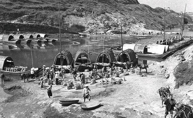 最新?lián)屬忹}現(xiàn)象透視，背后的原因與觀點(diǎn)分析