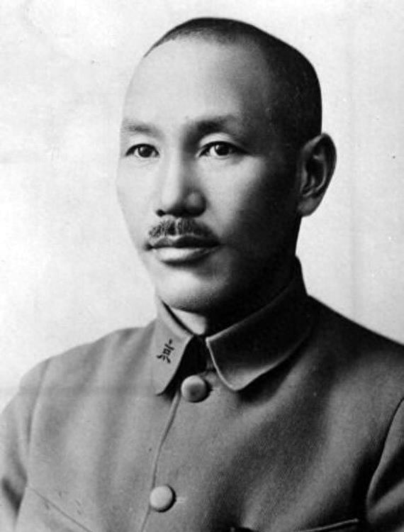 權(quán)力風(fēng)云掀起熱議風(fēng)暴，最新動(dòng)態(tài)引領(lǐng)討論潮流