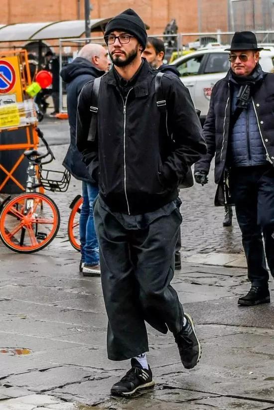 最新服飾男，引領(lǐng)時(shí)尚潮流的先鋒