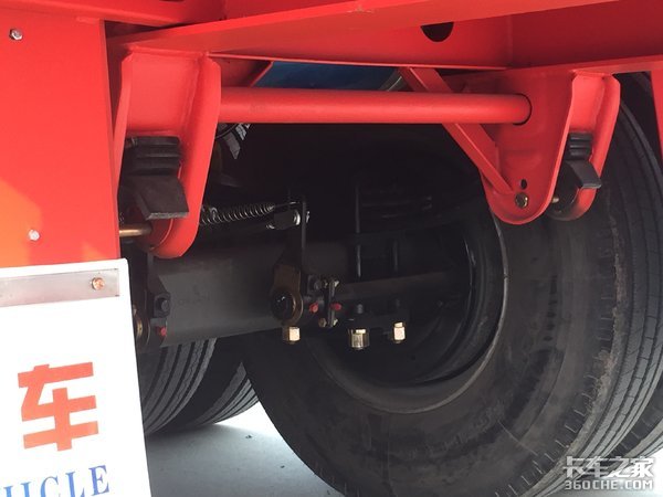 掛車最新剎車技術(shù)，科技領(lǐng)先，安全無憂