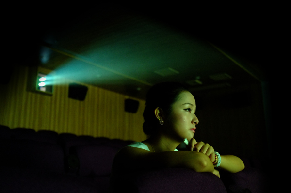 寂寞影院最新，電影中的溫暖奇緣之旅