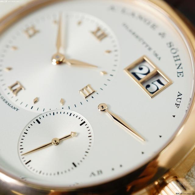 朗格最新公價揭曉，鐘表界的璀璨明珠閃耀時刻