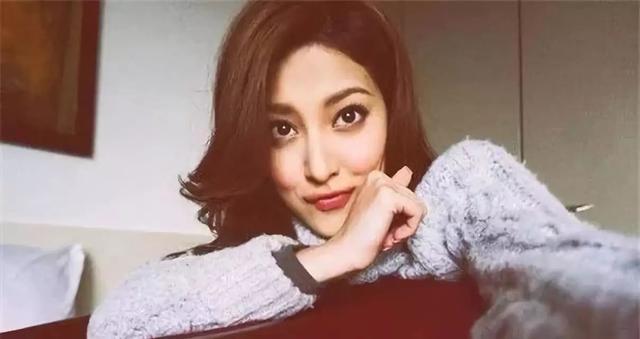 粵語最新女，小巷美食秘境探索