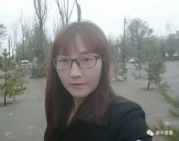 原平妹獨特魅力展現(xiàn)，最新潮流風采