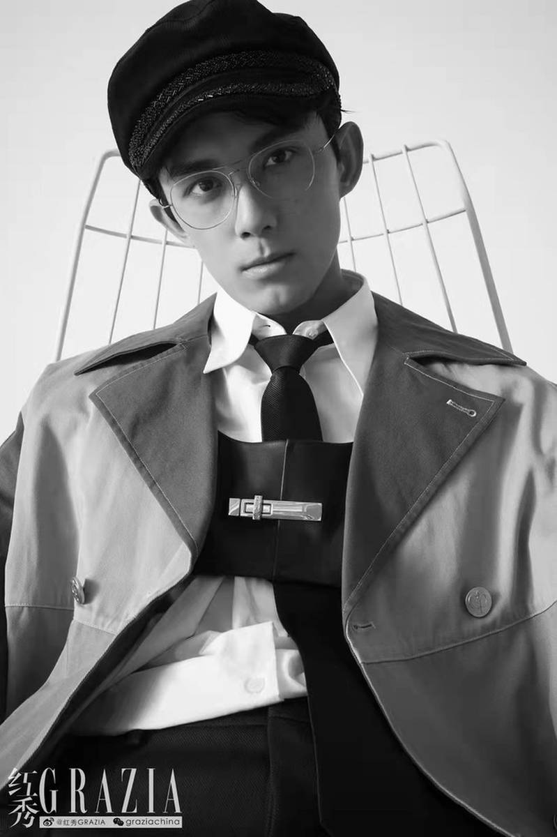 吳磊最新雜志封面，熱血少年的魅力無(wú)限風(fēng)采