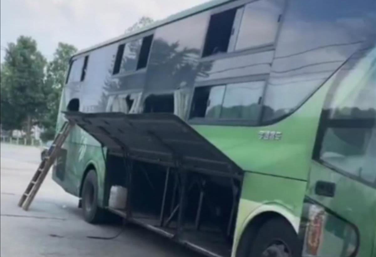 大巴車(chē)最新視頻，自然之旅的心靈探索，重拾寧?kù)o的旅程