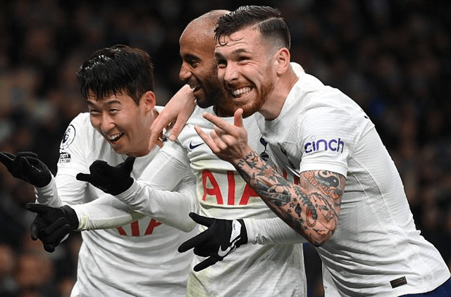 英超熱刺最新排名，探尋自然美景之旅，尋找內(nèi)心的寧靜與平和。