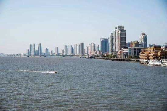 丹東市最新區(qū)，時(shí)代印記與發(fā)展見證