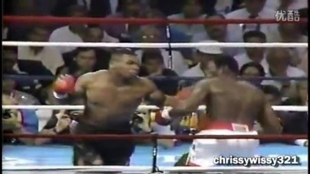 泰森最新動態(tài)，小巷深處的拳擊故事與美食秘境探索