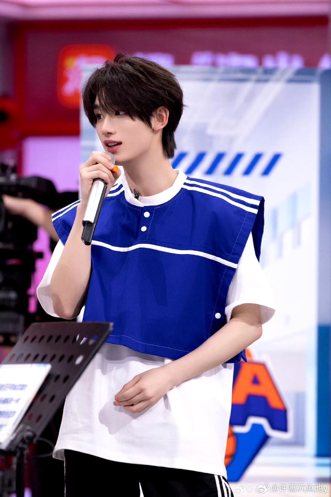 丁程鑫最新綜藝節(jié)目，變化的力量與自信成長的旋律