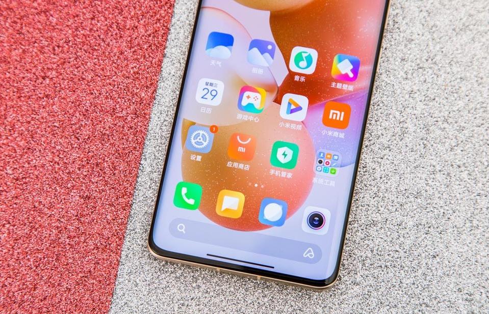 女性最新手機(jī)探秘，小巷特色小店中的隱藏寶藏之魅力探尋