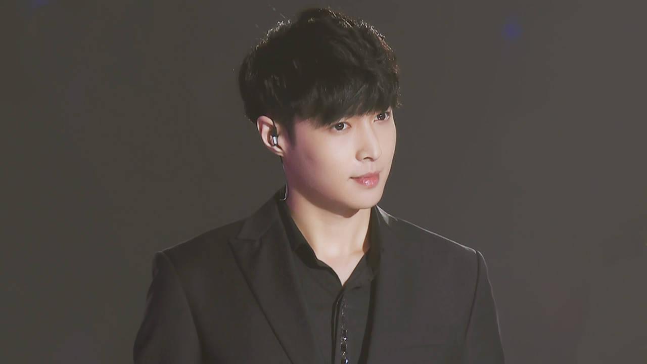 張藝興最新動(dòng)態(tài)更新，揭秘他的最新狀況